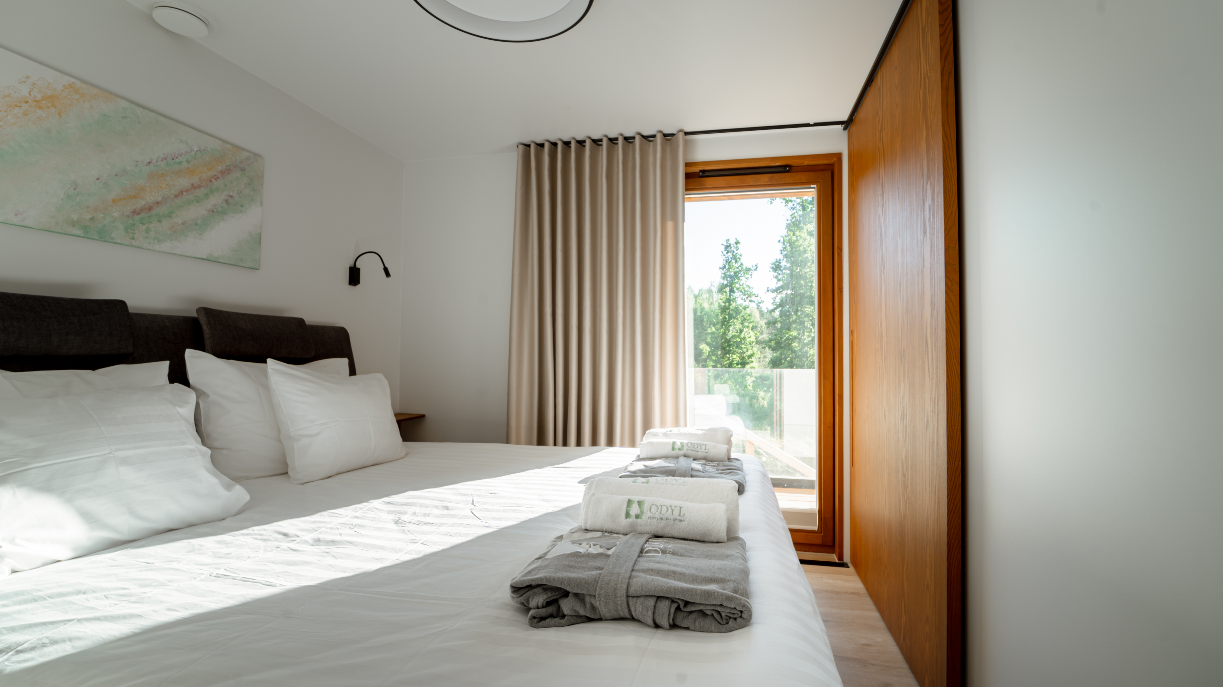 ODYL Bedroom
